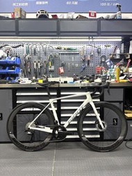 7.5kg 全新正品行貨GIANT TCR PRO 全碳纖維碟剎公路車 disc roadbike