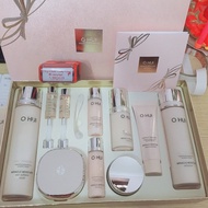 Ohui Miracle Moist skin care clay for shine and shine