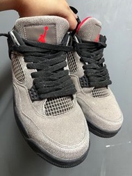 Jordan 4 taupe haze