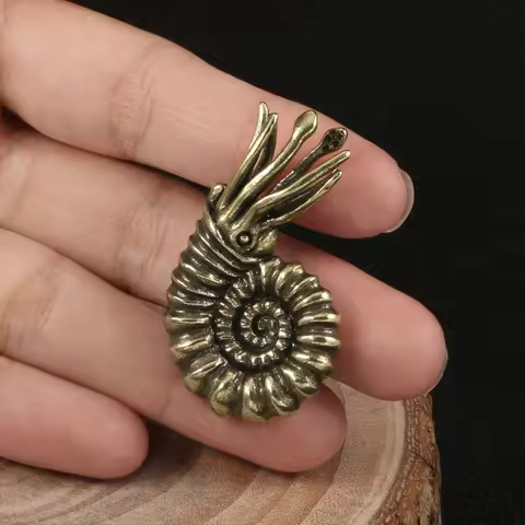 Nautilus Brass Decorative Figurines Marine Animals Metal Figurine Decoration The Oldest Living Organ