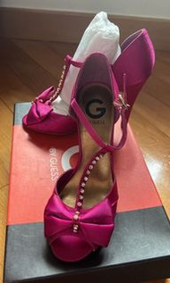 Guess 牌子 高跟鞋