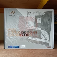 {ReadyStock} ASUS STRIX B660-A WIFI DDR5 LGA1700 White Motherboard ATX Intel 12th Gen Desktop PC gam