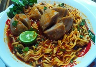 Mie Bakso Sapi Kuah Pedas Khas Bandung/ Bakso Sapi Asli/ Bakso Komplit/ Bakso Mercon/ Bakso Viral/ B
