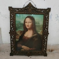 Monalisa Vintage Convex Frame Display made in Italy 54 cm