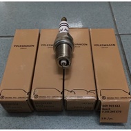 06H905611 Spark Plug (1 Set - 4 Pcs) 1.4 2.0 GOLF 1.4 2.0 GTI  PASSAT B7 SCIROCCO 2.0  TIGUAN SHARAN