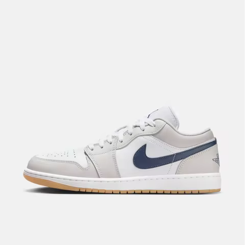 Nike Air Jordan 1 Low Comfortable Versatile Sneakers Non-slip Durable Low-top Retro Basketball Shoes