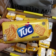 Spot Germany imported TUC leisurely taste original biscuits natural salty classic soda casual snacks 100G