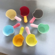 Baby Bath Water Scoop Children's Bath Water Scoop Shower Baby Hair Washing Spoon Children's Water Sc