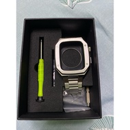 44mm strap case watch