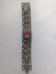 Betsey Johnson 全銀色長方形粉紅色錶面銀色手飾錶帶手錶