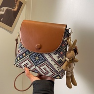 This Year's Popular 2024 Summer Messenger Mobile Phone Class One-Shoulder Bucket 26.1.9