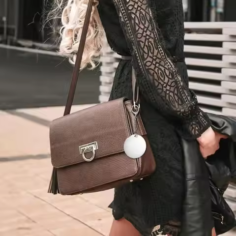 New Round Purse Glow Light Night Light USB Rechargeable Handbag Light Automatic Mini Purse Lamp Bag 