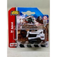 Maisto BOBCAT T590 SKID STEER LOADER White Compact Track Lift Construction Truck 64 Diecast Car Hotw
