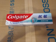 高露潔抗敏牙膏 Colgate