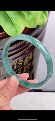 天然翡翠 緬甸 A玉 玉鐲 • 翡翠福鐲