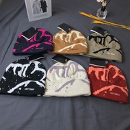【Authentic】ARCTERYX Beanie Hat personality Keep warm men and women Fashion Knitted hat