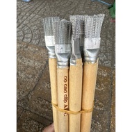 RUST BRUSH - IRON BRUSH - RUST BRUSH