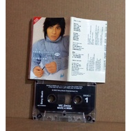 VIC CHOU - MAKE A WISH - Cassette