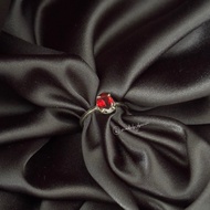 [silver]*ring] Simple Triangle Garnet ring (size 17mm)