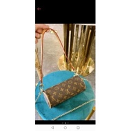 LV women's pen holder pack round bucket