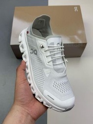 On Cloud 6 Coast White 白色跑鞋