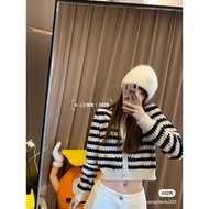 CH999 Dark Blue White Stripes CC Label Knitted Hat