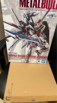 MB 嫣紅突擊高達鳳裝metal build
