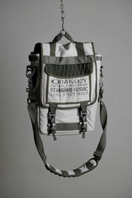 “OAKLEY” 2005 SI Vertical Computer Bag 側背包