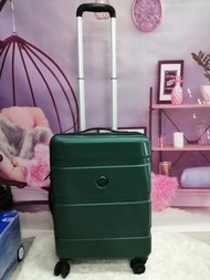 Delsey 20 inch luggage 53 x 37 x 20cm