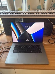 Macbook Pro M2 (16 inch) 12-core CPU 16 GPU (512GB) (95% New)