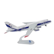 a 1/400 Antonov An-124 An124 Blizzard Space Shuttle Antonov 124