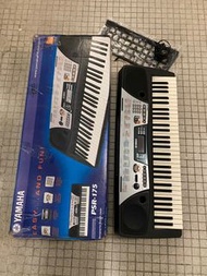 YAMAHA PSR-175 61key數碼鋼琴 電鋼琴 KEYBOARD 電子琴 DIGITAL PIANO （上水交收）正常使用有運行影片 不議價送琴架， no bargain with stan