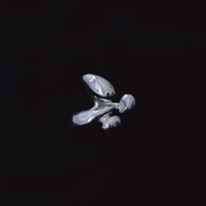 Tide Surge Ear Cuff 潮湧耳骨夾