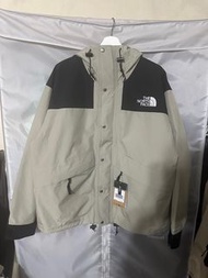 The North Face for men (m retro 1986 futurelight mountain jacket)