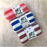 3 Pieces Of Jumbo Striped Duck Towels (90x160cm.)