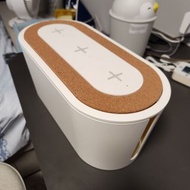 IKEA NORDMÄRKE 無線充電座 無線充電器 + 電源線收納盒