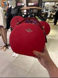 🇨🇦🇨🇦加拿大直送✈️MICKEY MOUSE X COACH EAR BAG限量米奇聯名款🌟 迪士尼限量聯名款 立體造型的盒子包😍