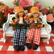 Vimata Vintage ตุ๊กตาเรซิ่นนั่งห้อยขาไซส์เล็ก หัวส้ม