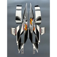 FIZ R SPORTY 2002 WHITE BLACK STICKER STRIPING