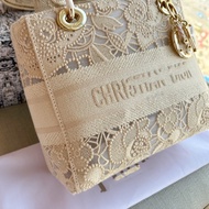 8b55 5 g, lace bag, Paris map, a -ite