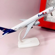 Boeing 777 FedEx Express Global Transport Model 1:400 Scale with Display Stand