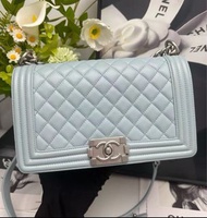 99新  香奈兒/Chanel leboy 中號銀扣包 baby blue 淡藍色 芯片款