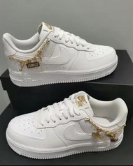 Nike Air Force 1 Low LX “Lucky Charms” 休閒板鞋 女款 鏈條 純白