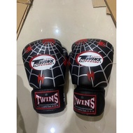Preloved 99% Original Twins Muaythai Gloves Boxing Gloves