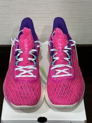 Under Armour Curry Flow 9 男士運動鞋