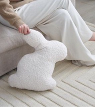 全新Grado Rabbit pillow兔仔 cushion 原價$350