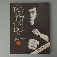 Tao of Jeet Kune Do by Bruce Lee (Pre-owned book)