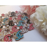 💥HOT ITEM💥 100 PCS ELEGANT SERIES BABY BROOCH FREE BOX