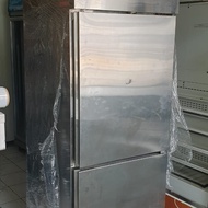 Jual UPRIGHT FREEZER 2 PINTU GEA (Bekas Bergaransi)