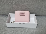 Guess กระเป๋าสตางค์ที่เรียบง่ายและทันสมัย กระเป๋ากระเป๋าสตางค์แนวนอนอเนกประสงค์และอินเทรนด์